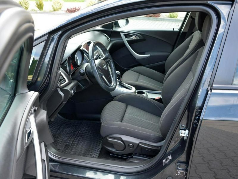 Opel Astra 2.0CDTI(160KM) Lift Cosmo Automat Ledy Navi 2xParktr. ASO opel ALU17" J (2009-2019)