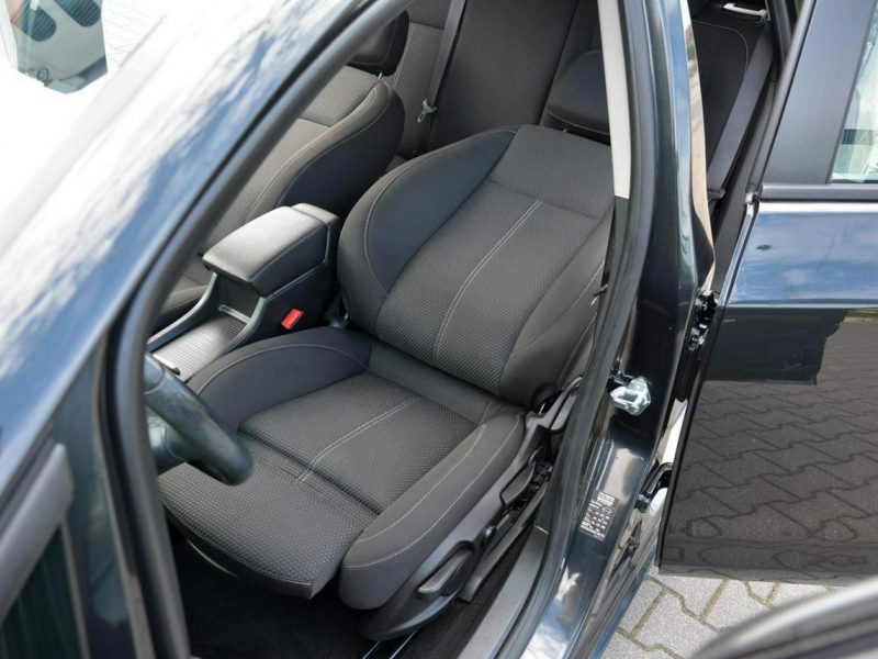 Opel Astra 2.0CDTI(160KM) Lift Cosmo Automat Ledy Navi 2xParktr. ASO opel ALU17" J (2009-2019)