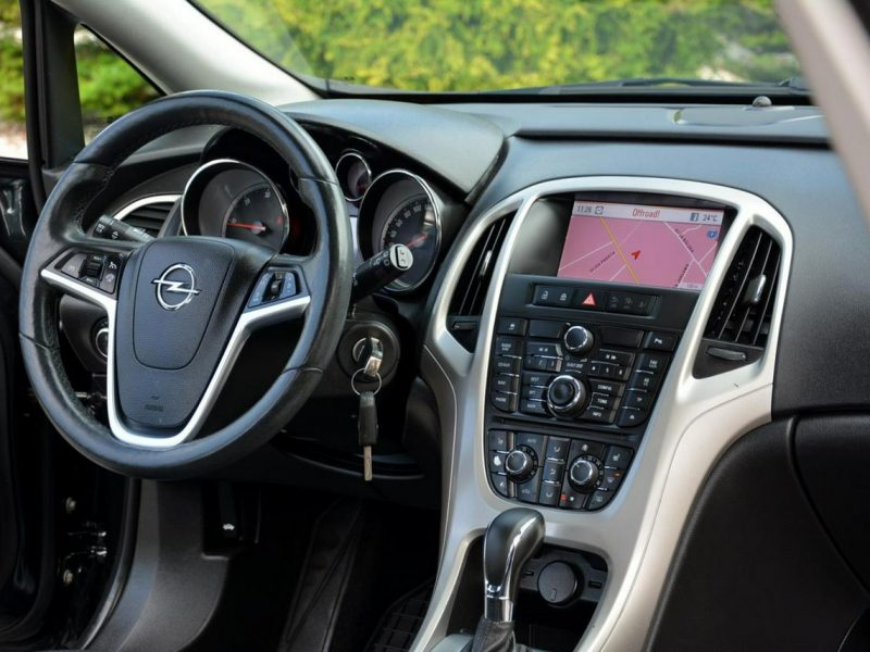 Opel Astra 2.0CDTI(160KM) Lift Cosmo Automat Ledy Navi 2xParktr. ASO opel ALU17" J (2009-2019)