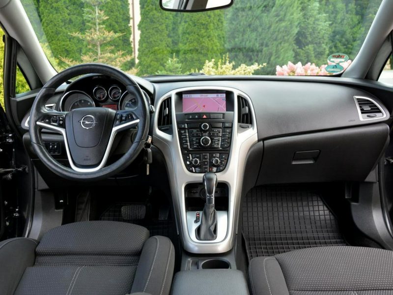 Opel Astra 2.0CDTI(160KM) Lift Cosmo Automat Ledy Navi 2xParktr. ASO opel ALU17" J (2009-2019)