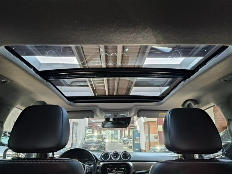 Suzuki Vitara 1.4 140KM ALLGRIP Automat, Panorama, Navi, Kamera,MartwePole,HandsFree III (2019-)
