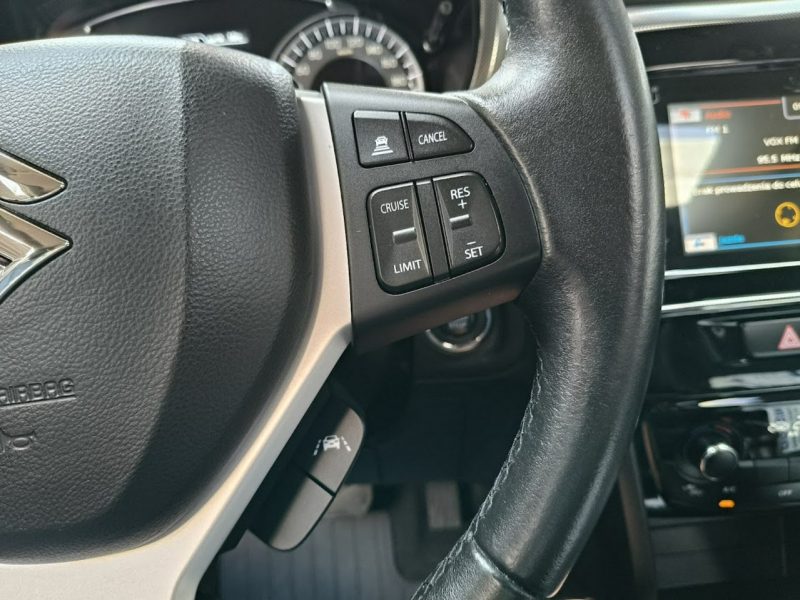 Suzuki Vitara 1.4 140KM ALLGRIP Automat, Panorama, Navi, Kamera,MartwePole,HandsFree III (2019-)