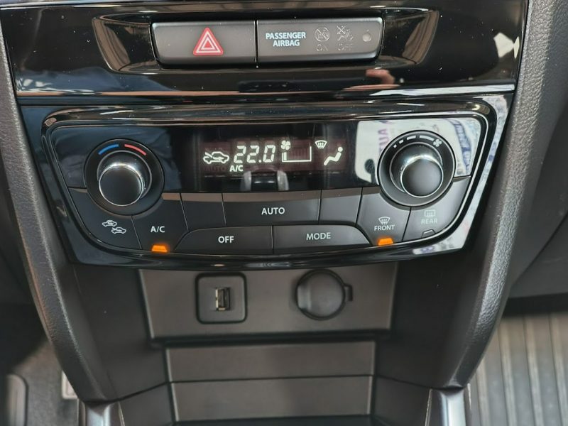 Suzuki Vitara 1.4 140KM ALLGRIP Automat, Panorama, Navi, Kamera,MartwePole,HandsFree III (2019-)