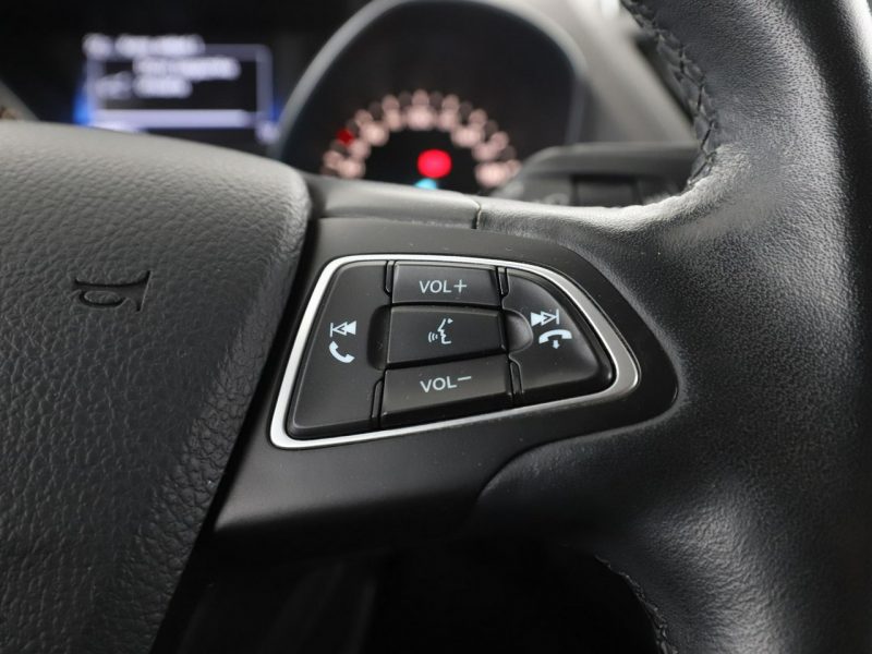Ford Kuga GRATIS! Pakiet Serwisowy o wartości 1000 zł! II (2012-)