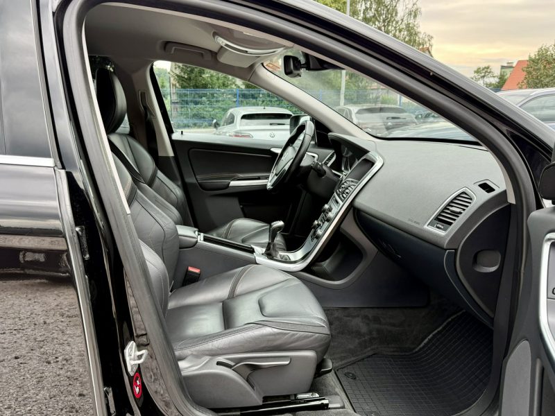 Volvo XC 60 Ocean Race,Serwis,Gwarancja I (2008-2017)