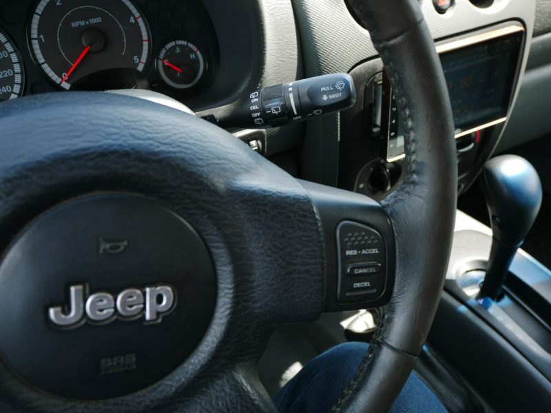 Jeep Cherokee 2.8 CRD 163KM Eu4 Limited -4x4 Lock -Automat +Opony terenowe III (2001-2008)
