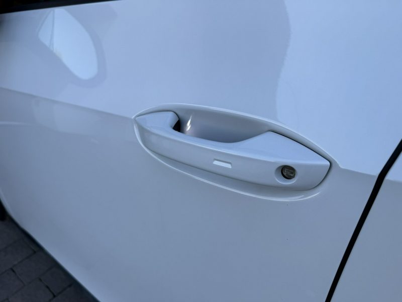Volkswagen ID.3 model21r. 58kWh 204KM Pro Performance masaże panorama head up hak rowe
