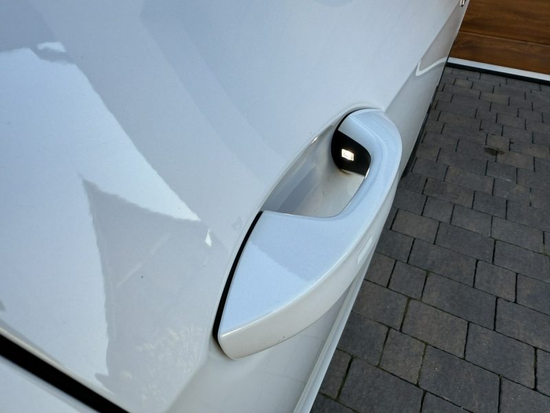 Volkswagen ID.3 model21r. 58kWh 204KM Pro Performance masaże panorama head up hak rowe