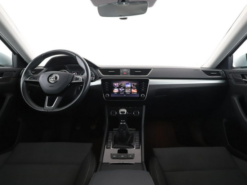 Škoda Superb FV23 2.0 TDI 6MT Polski Salon Climatronic Tempomat Navi Bi-Xenon PDC III (2015-2023)