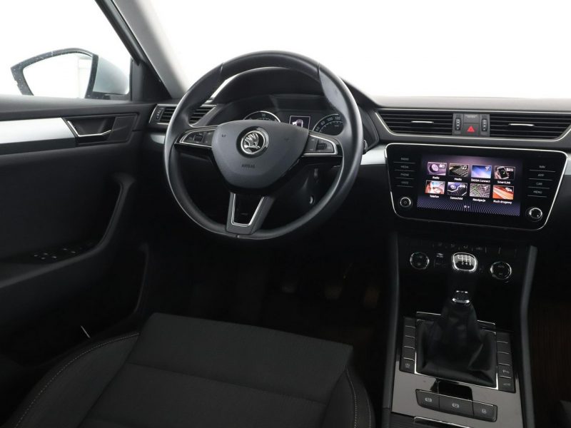 Škoda Superb FV23 2.0 TDI 6MT Polski Salon Climatronic Tempomat Navi Bi-Xenon PDC III (2015-2023)