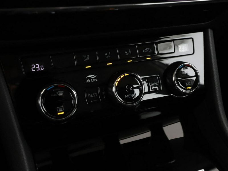 Škoda Superb FV23 2.0 TDI 6MT Polski Salon Climatronic Tempomat Navi Bi-Xenon PDC III (2015-2023)