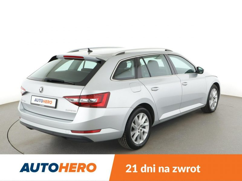 Škoda Superb FV23 2.0 TDI 6MT Polski Salon Climatronic Tempomat Navi Bi-Xenon PDC III (2015-2023)