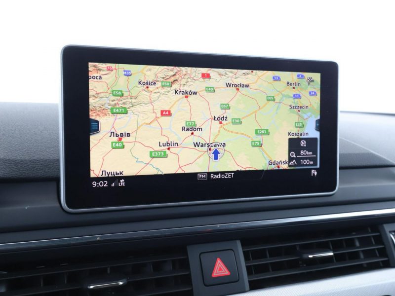 Audi A4 S-tronic skóra/alcantara xenon klima auto (3 strefy)kamera el. fotele B9 (2015-)