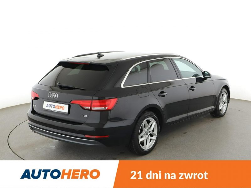 Audi A4 S-tronic skóra/alcantara xenon klima auto (3 strefy)kamera el. fotele B9 (2015-)