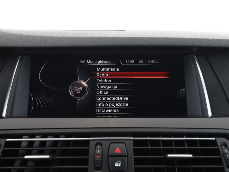 BMW 525 Automat skóra bi-xenon czujniki parkowania el. sterowanie i grzane fot F10 (2009-2017)