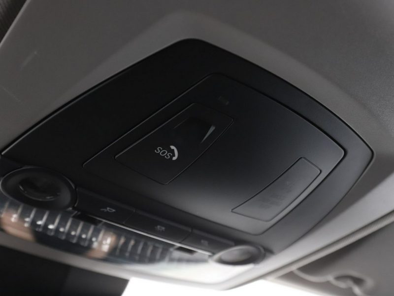 BMW 525 Automat skóra bi-xenon czujniki parkowania el. sterowanie i grzane fot F10 (2009-2017)