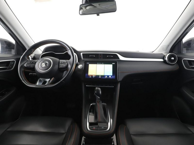 MG ZS 1.0T-GDI Luxury Klimatronik Tempomat Nawigacja Grzane Fotele Kamera360