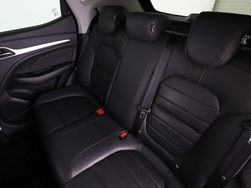 MG ZS 1.0T-GDI Luxury Klimatronik Tempomat Nawigacja Grzane Fotele Kamera360