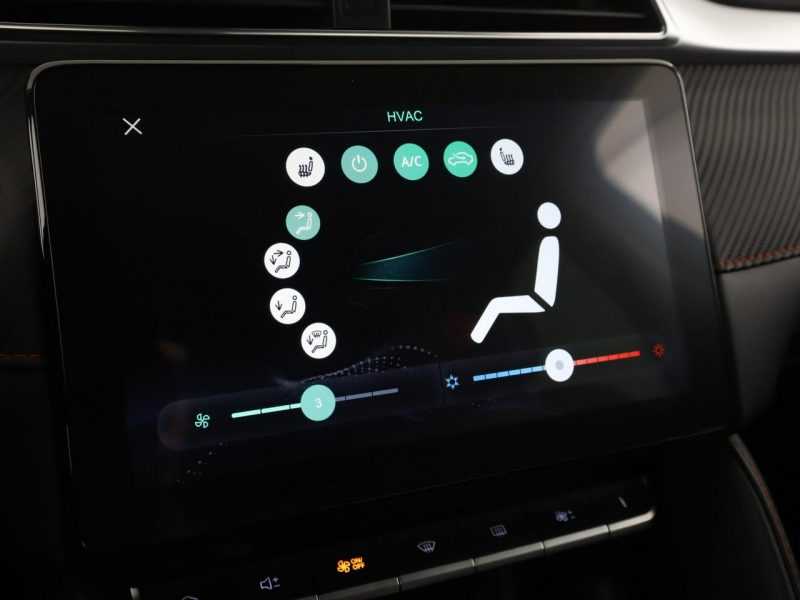 MG ZS 1.0T-GDI Luxury Klimatronik Tempomat Nawigacja Grzane Fotele Kamera360