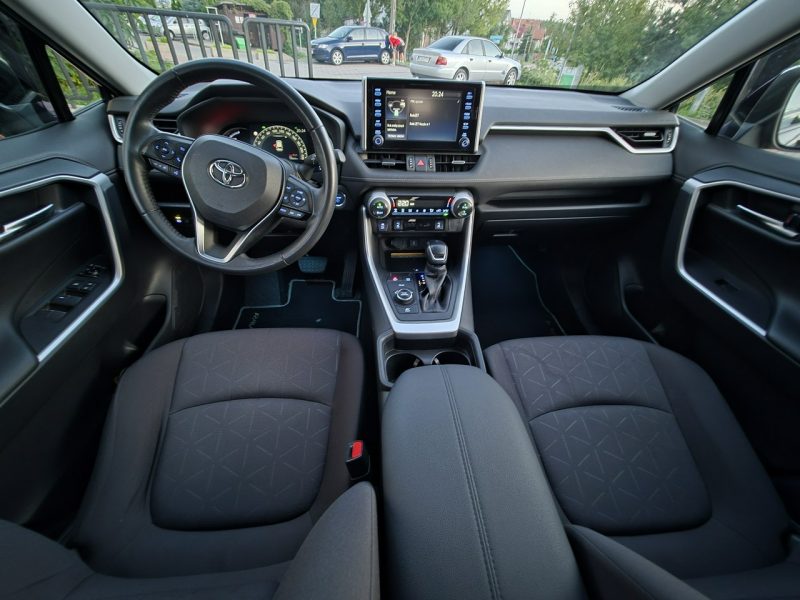 Toyota RAV-4 2021 Tylko Salon Polska 1Właściciel 4x4 V (2018)