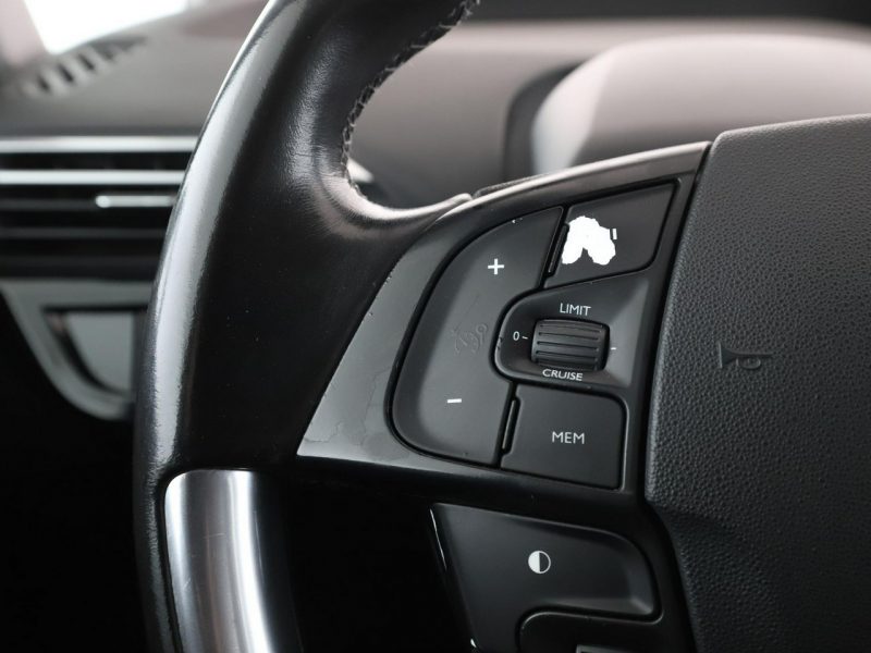 Citroen C4 Grand Picasso 7osob, Kamera, Navi, Podg.fotele, Bluetooth, Aut.klima II (2013-)