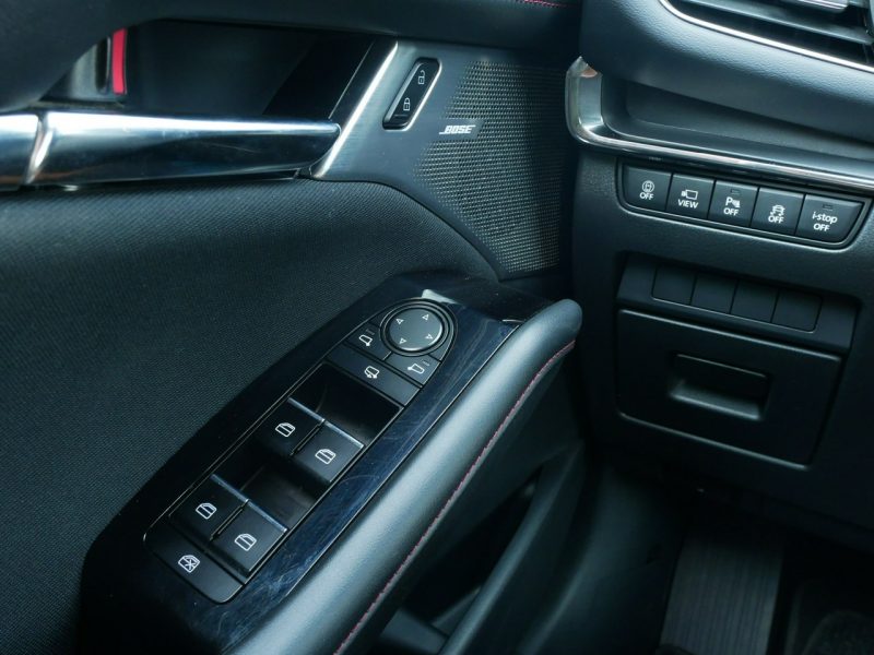 Mazda 3 FL 2.0 E-Skyactiv-X 186KM M-Hybrid Automat +LED +Navi -Kamera -Zobacz IV (2019-)