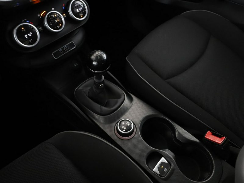 Fiat 500x klima auto navi czujniki parkowania multifunkcja