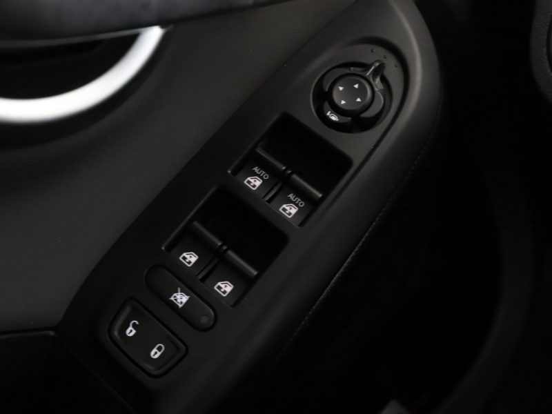 Fiat 500x klima auto navi czujniki parkowania multifunkcja