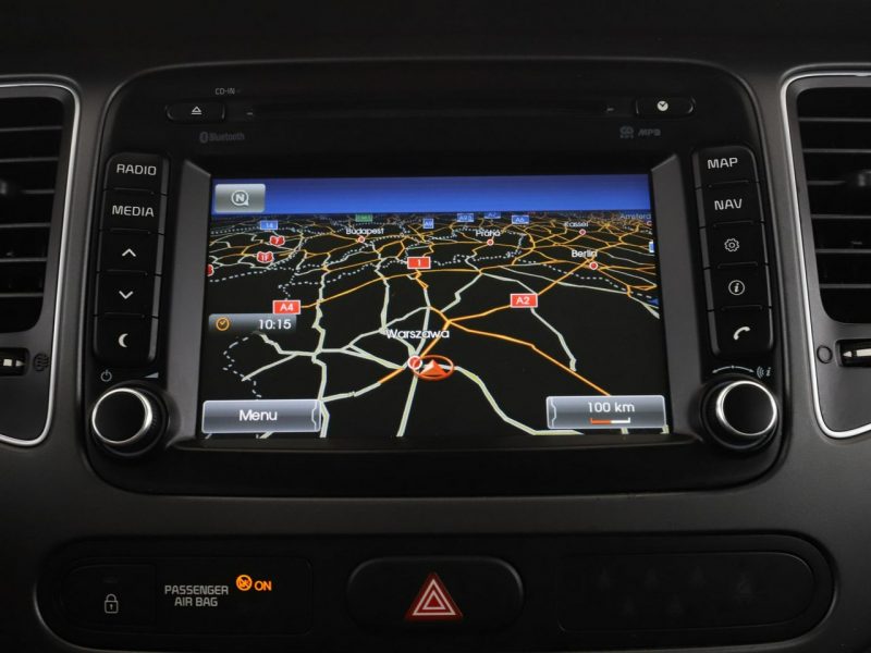 Kia Carens 7 os. navi klima auto kamera i czujniki parkowania grzane fotele i kan IV (2013-)