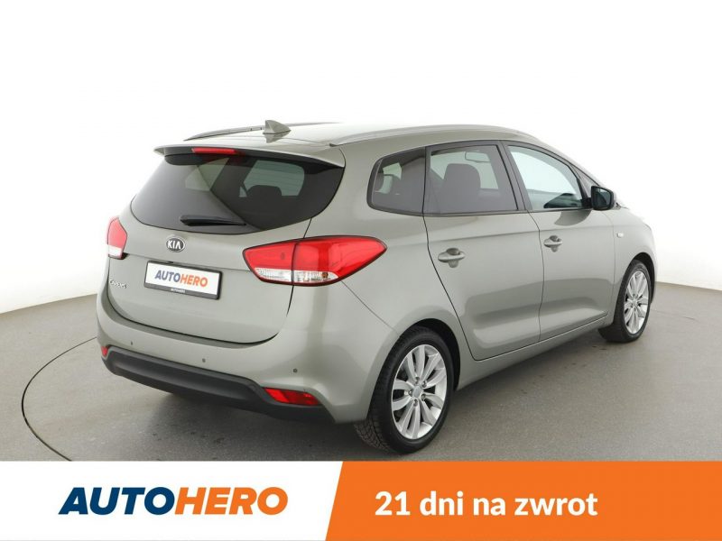 Kia Carens 7 os. navi klima auto kamera i czujniki parkowania grzane fotele i kan IV (2013-)