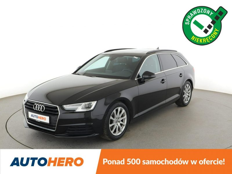 Audi A4 S-tronic xenon navi klima auto panorama czujniki parkowania B9 (2015-)