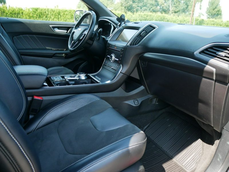 Ford EDGE 2.7 V6 E-Boost 335KM Eu6 ST 4x4 AWD -Automat 8b -Panorama -Asystenci