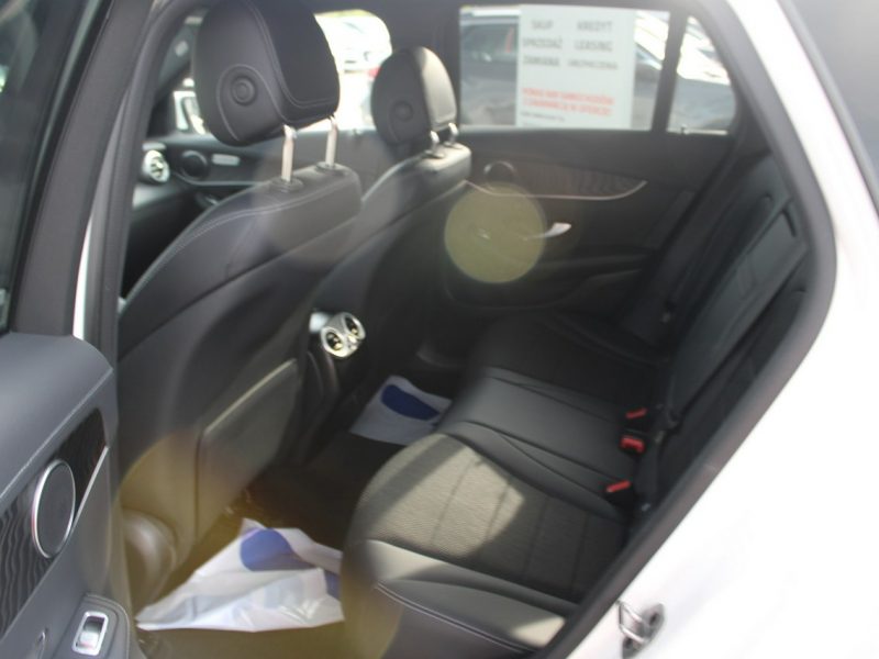 Mercedes GLC 200 4-Matic Led F-vat Gwarancja Salon Polska I (2015-2022)