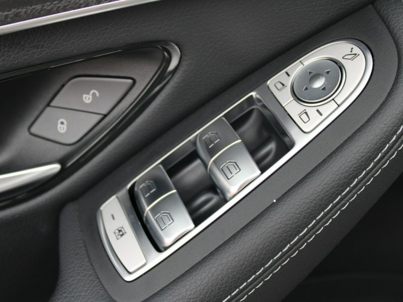 Mercedes GLC 200 4-Matic Led F-vat Gwarancja Salon Polska I (2015-2022)