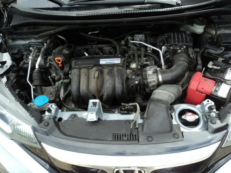 Honda Jazz sprzedam HONDE JAZZ z 2015r 1.4b automat malutki przebieg tylko39tyśkm IV (2013-)