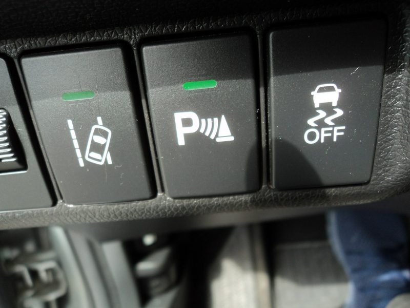 Honda Jazz sprzedam HONDE JAZZ z 2015r 1.4b automat malutki przebieg tylko39tyśkm IV (2013-)