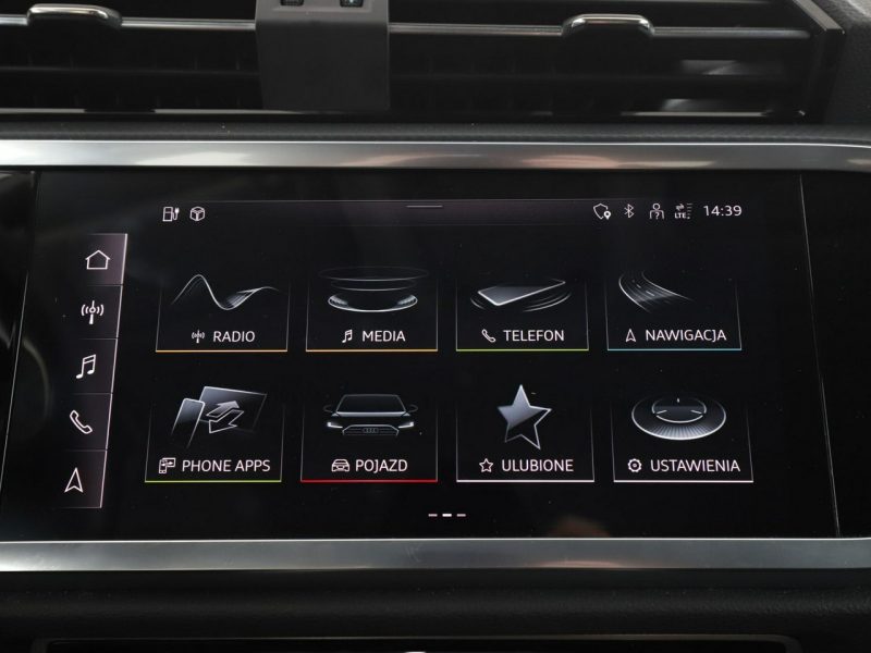Audi Q3 Sportback PHEV S-Tronic virtual cocpit navi klima auto kamery grzane fotele