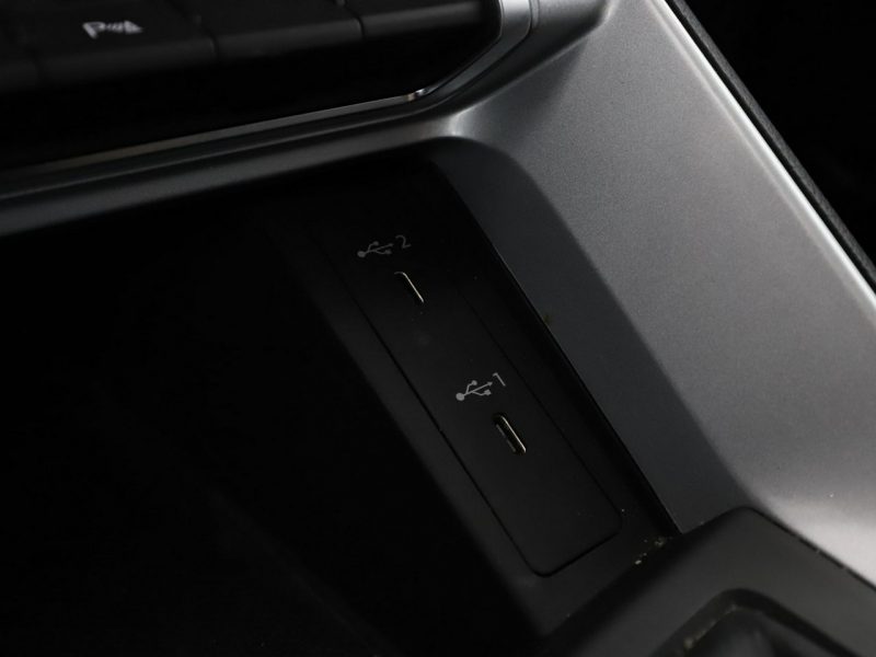Audi Q3 Sportback PHEV S-Tronic virtual cocpit navi klima auto kamery grzane fotele