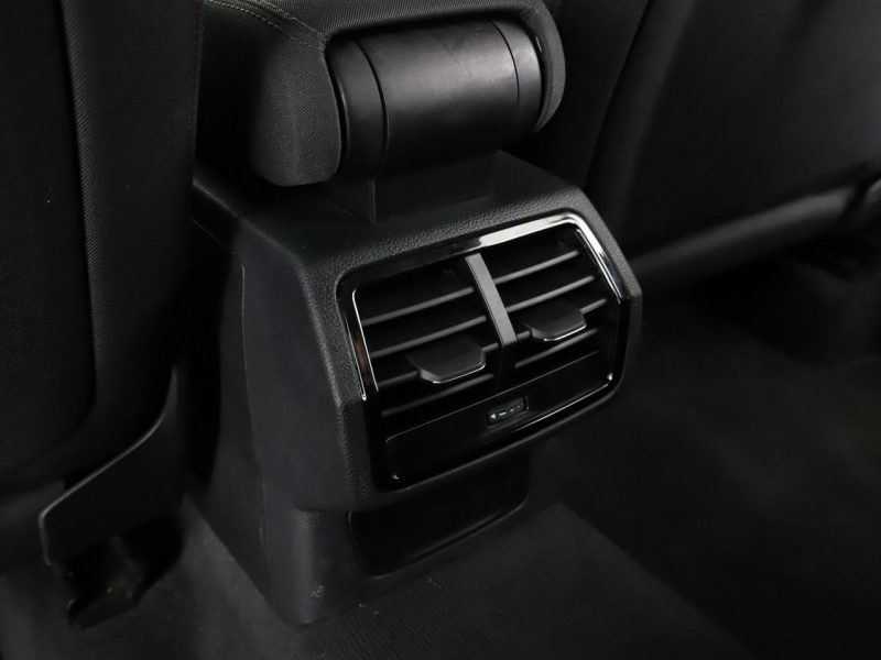 Audi Q3 Sportback PHEV S-Tronic virtual cocpit navi klima auto kamery grzane fotele