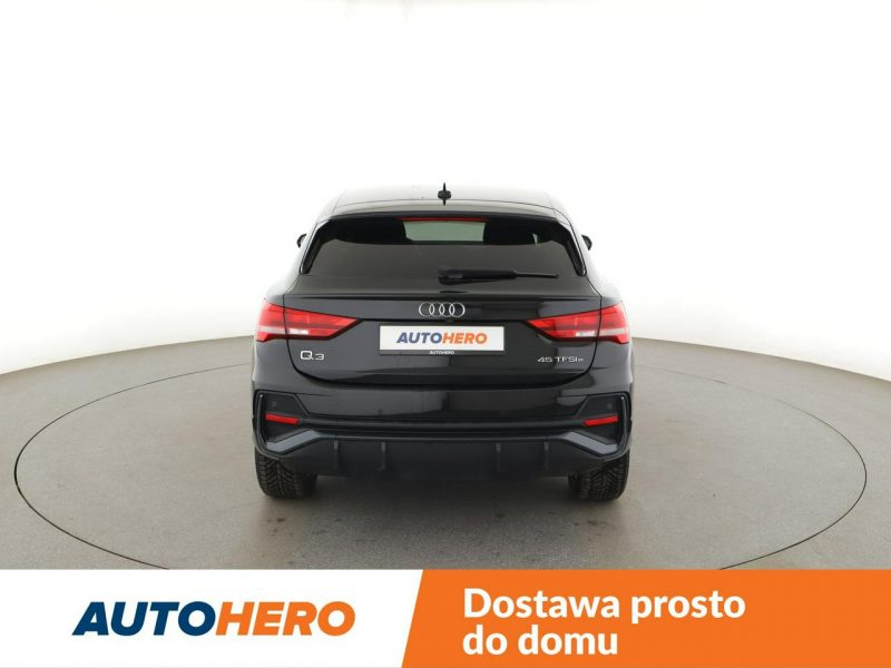 Audi Q3 Sportback PHEV S-Tronic virtual cocpit navi klima auto kamery grzane fotele