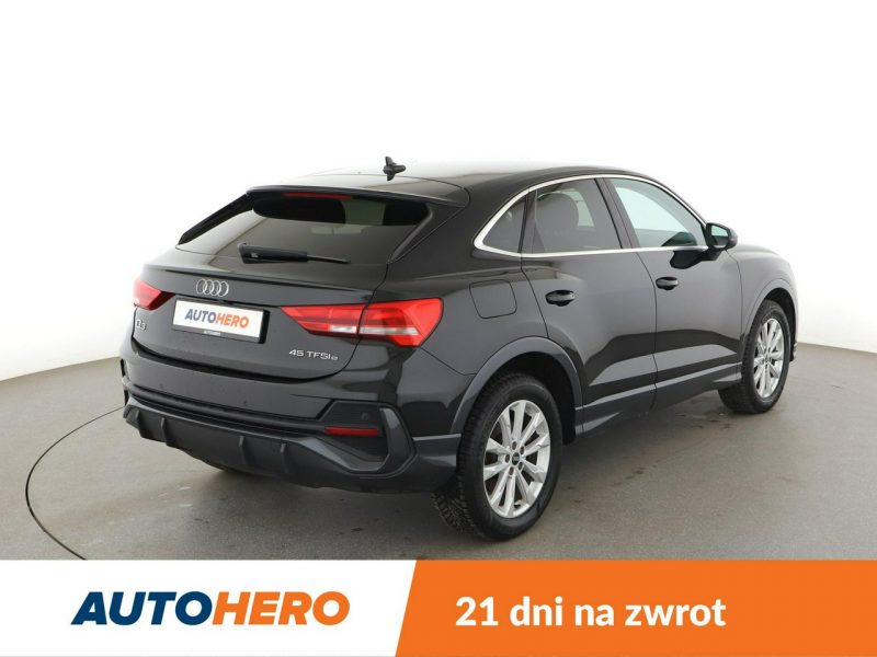 Audi Q3 Sportback PHEV S-Tronic virtual cocpit navi klima auto kamery grzane fotele