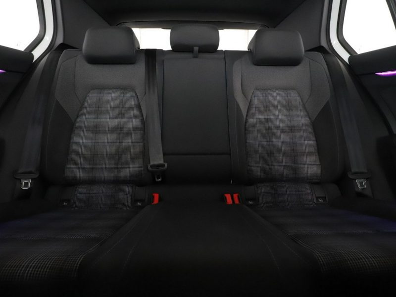 Volkswagen Golf PHEV 245KM full LED virtual cocpit navi klima auto kamery grzane fotel VIII (2020-)