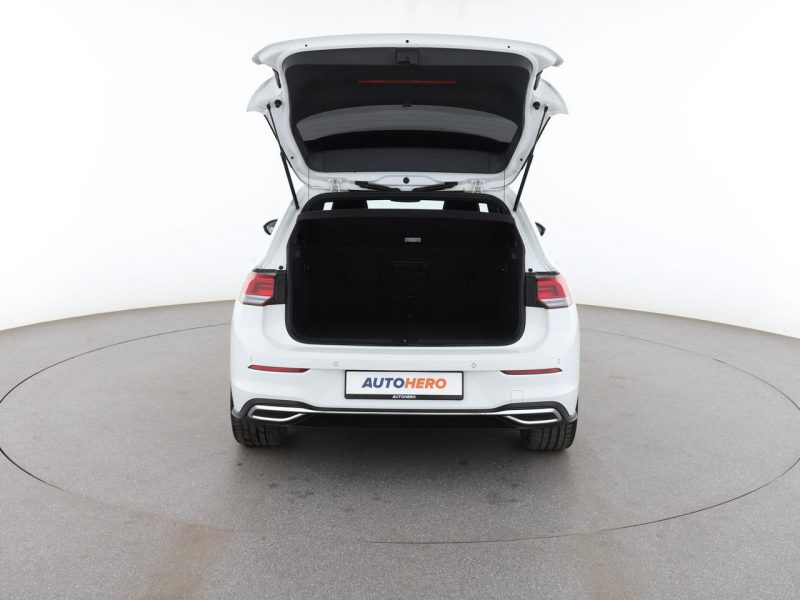 Volkswagen Golf PHEV 245KM full LED virtual cocpit navi klima auto kamery grzane fotel VIII (2020-)