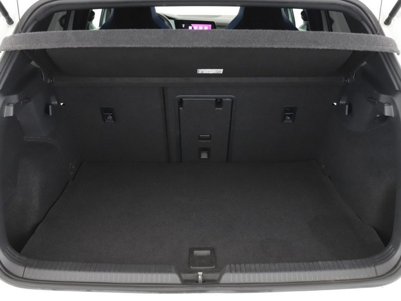 Volkswagen Golf PHEV 245KM full LED virtual cocpit navi klima auto kamery grzane fotel VIII (2020-)
