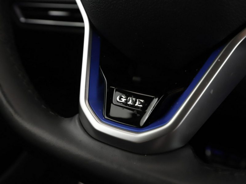 Volkswagen Golf PHEV 245KM full LED virtual cocpit navi klima auto kamery grzane fotel VIII (2020-)