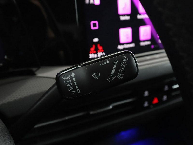 Volkswagen Golf PHEV 245KM full LED virtual cocpit navi klima auto kamery grzane fotel VIII (2020-)