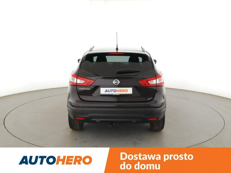 Nissan Qashqai panorama navi klima auto kamera i czujniki parkowania grzane fotele II (2013-2021)