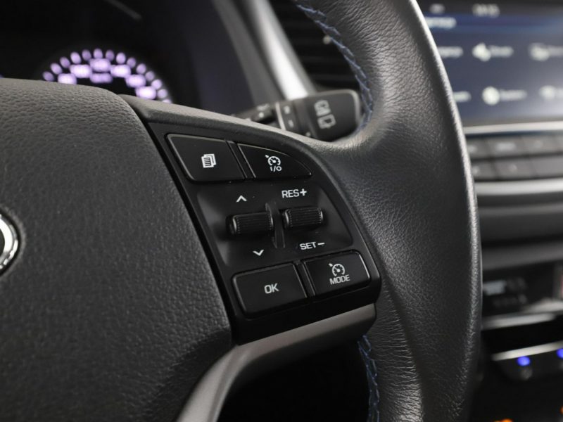 Hyundai Tucson Navi klima kamera i czujniki parkowania grzane fotele III (2015-2020)