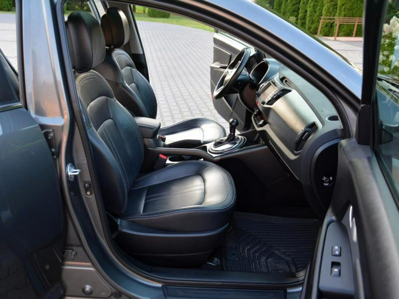 Kia Sportage 2.0MPI(163KM) Skóry Panorama Ledy Duża Navi Kamera Keyless go ALU 18 III (2010-2015)