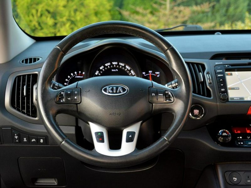 Kia Sportage 2.0MPI(163KM) Skóry Panorama Ledy Duża Navi Kamera Keyless go ALU 18 III (2010-2015)